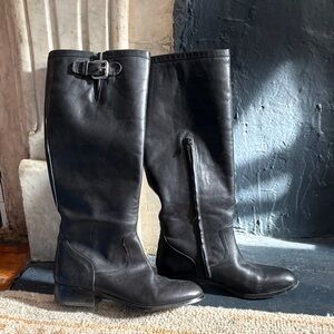 Ralph Lauren Elegant Black Leather Knee-High Boots Size 9